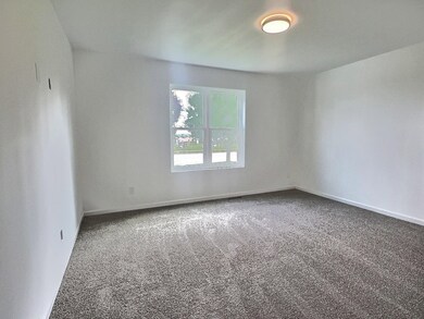 692 N Main St, Fall River, WI 53932 - photo 7