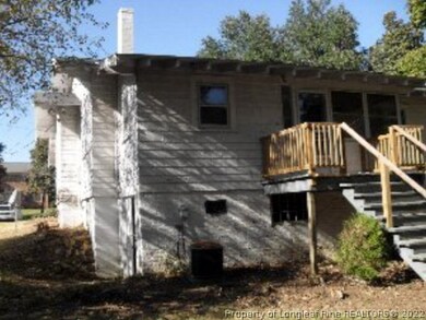 314 E 2nd St, Siler City, NC 27344 - photo 2