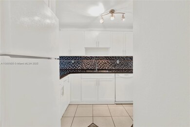 1990 W 56th St unit 1407, Hialeah, FL 33012 - photo 2