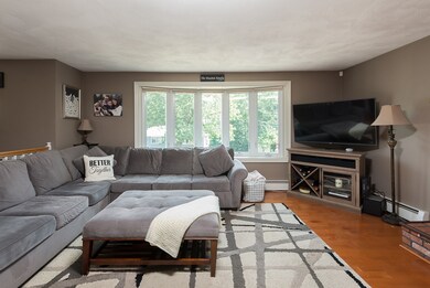 76 Waterford Dr, Weymouth, MA 02188 - photo 6