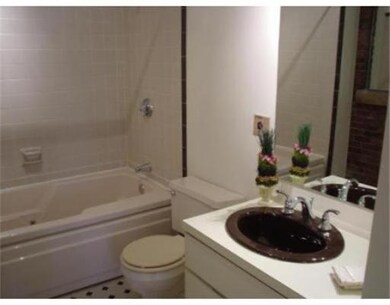 342 Commercial St unit 4, Boston, MA 02109 - photo 5