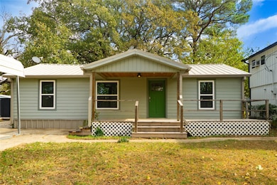 10015 Shoreline Dr, Wills Point, TX 75169 - photo 2