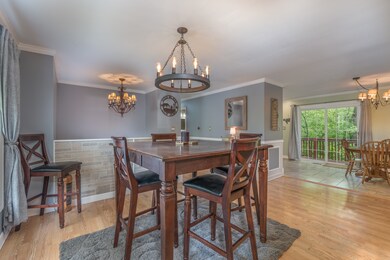 313 Locust St, Lake In the Hills, IL 60156 - photo 4