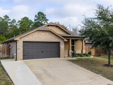 502 Virginia Ct, Whitehouse, TX 75791 - photo 2