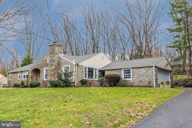 521 Bridle Rd, Glenside, PA 19038 - photo 2