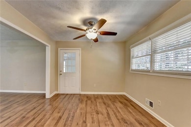 2414 Robin Hood Place NE, Marietta, GA 30068 - photo 7