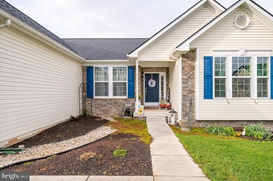 135 Bugatti Ct, Inwood, WV 25428 - photo 2