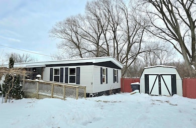 131 Crosby Dr, Saint Albans City, VT 05478 - photo 2