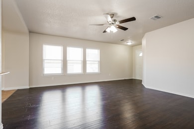 1225 Mccary St, Cedar Hill, TX 75104 - photo 4