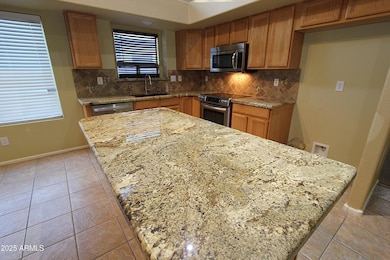 21145 E Camina Plata, Queen Creek, AZ 85142 - photo 4