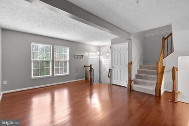 779 Pine Drift Dr, Odenton, MD 21113 - photo 3