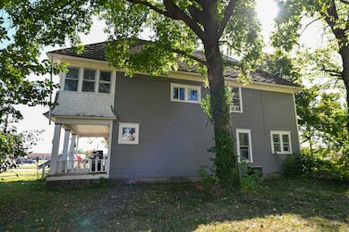 528 E Allison St, Nevada, MO 64772 - photo 3