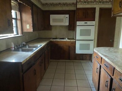 1216 Lenora St, Franklinton, LA 70438 - photo 4