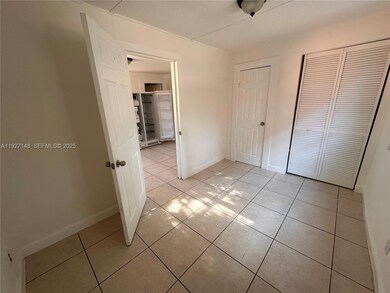1429 SW 3rd St unit 5, Miami, FL 33135 - photo 3