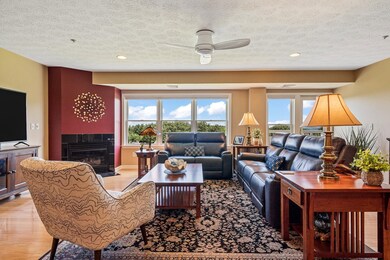 14 Mountain Laurels Dr unit U302, Nashua, NH 03062 - photo 6