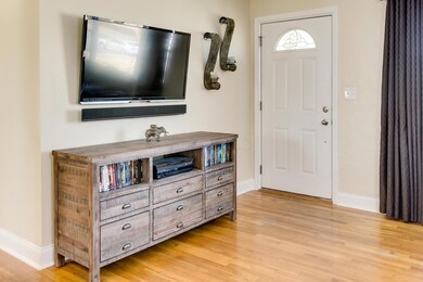 2533Bristol-105.jpg