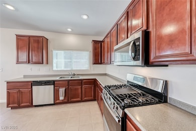 708 Point Bluff St, Henderson, NV 89002 - photo 7