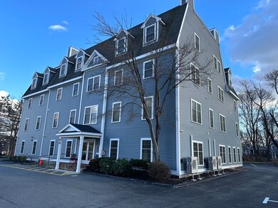 64 Holten St unit 301, Danvers, MA 01923 - photo 3