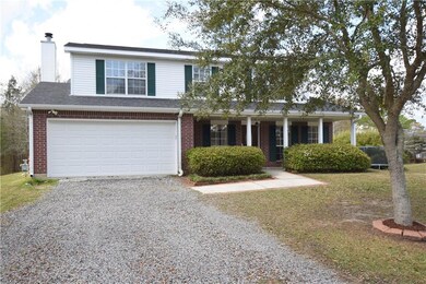 1033 Claire Dr. in River Oaks