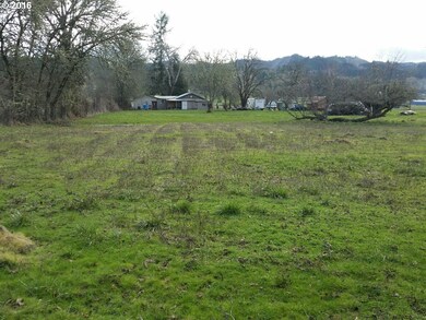 322 Red Rd, Sutherlin, OR 97479 - photo 7