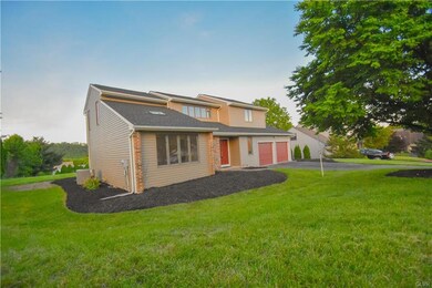 5613 Heather Ln, Laurys Station, PA 18059 - photo 3