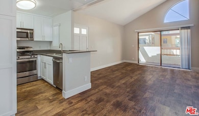 5758 N Las Virgenes Blvd unit 10-235, Calabasas, CA 91302 - photo 4