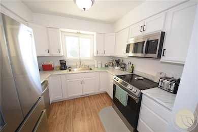 1013 W 12th St, Laurel, MT 59044 - photo 4