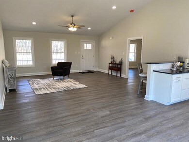 12396 Stonehouse Mountain Rd, Culpeper, VA 22701 - photo 3