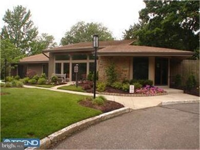 245 Uxbridge, Cherry Hill, NJ 08034 - photo 2