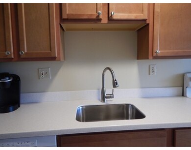 60 Robinridge Rd, Chicopee, MA 01022 - photo 3