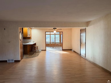 701 Parkview Dr, Wamego, KS 66547 - photo 6