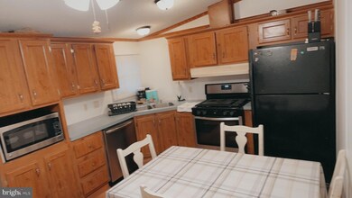 15 Tulip Dr, Honey Brook, PA 19344 - photo 6