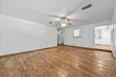 213 W Boyd Ave, Boyd, TX 76023 - photo 7