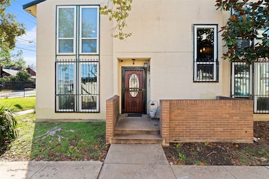 7125 Fair Oaks Ave unit 12A, Dallas, TX 75231 - photo 2