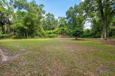 82 Marie Cir, Crawfordville, FL 32327 - photo 6