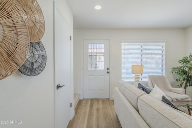 2927 N Oregon St unit 9, Chandler, AZ 85225 - photo 3