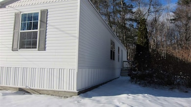 40 Old Cart Rd, Raymond, NH 03077 - photo 3