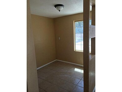 10476 Chinaberry Dr, El Paso, TX 79925 - photo 7