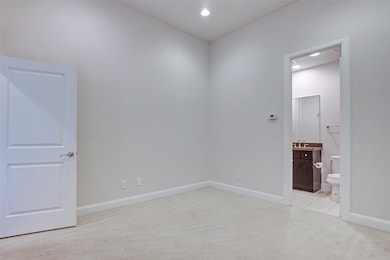 2209 Chenevert St unit C, Houston, TX 77003 - photo 5