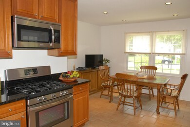 4005 Cool Brooke Way, Alexandria, VA 22306 - photo 5