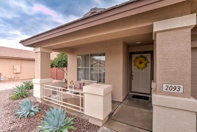 2093 E Morelos St-5