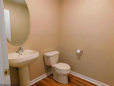 54 Barrington Ct, Bridgeport, WV 26330 - photo 4