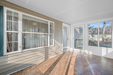 519 E River St unit 121, Orange, MA 01364 - photo 5