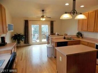 10847 Will Painter Dr, Owings Mills, MD 21117 - photo 5