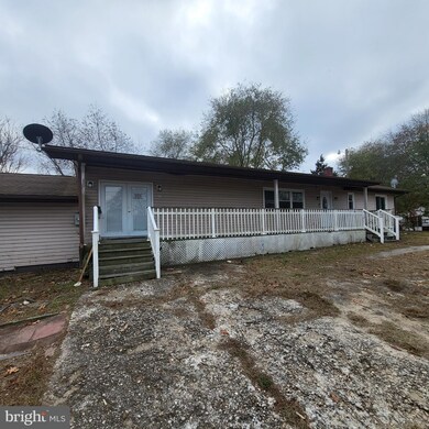 209 E 3rd St, Seaford, DE 19973 - photo 4