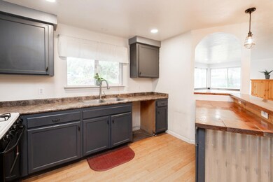 61593 Rockway Terrace, Bend, OR 97702 - photo 6