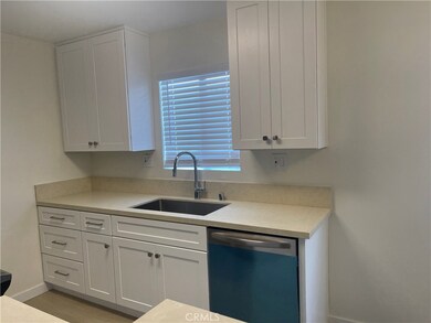 1661 W 158th St unit 105, Gardena, CA 90247 - photo 5