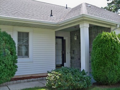 1635 Sweetbay Dr, Toms River, NJ 08755 - photo 5