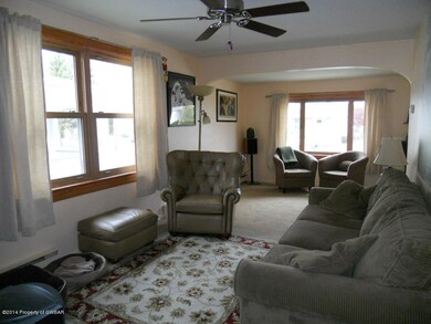 62 Barber St, Kingston, PA 18704 - photo 7