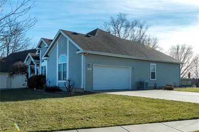 811 Highview Ct, Lansing, KS 66043 - photo 6